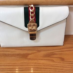 Clutch crossbody bag